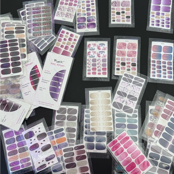 DIY Nail Stickers SET , Pure Color Nail Polish Strips Stickers Glitter - Picture 4 of 4